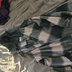 Oversized hoodied flannel